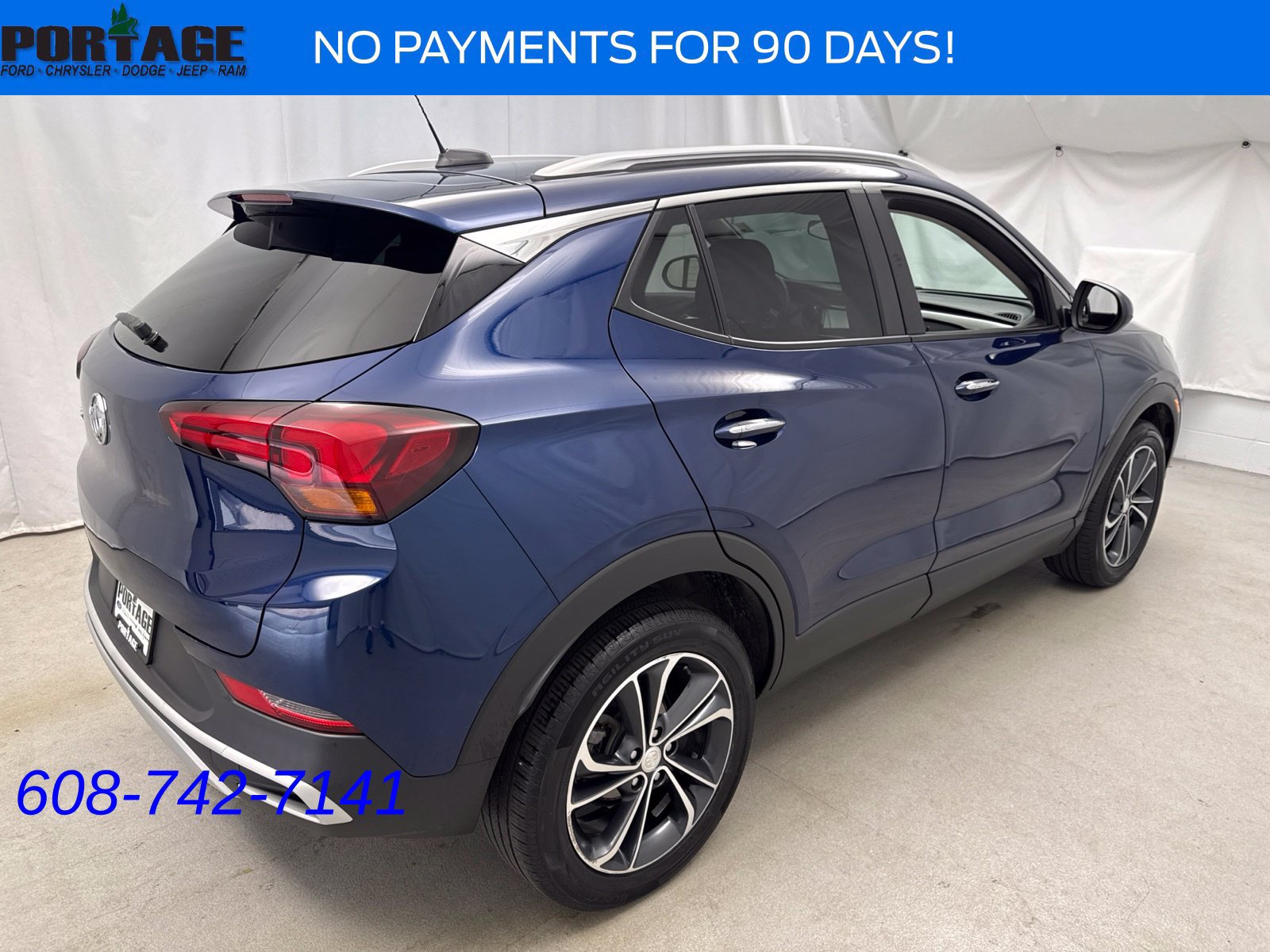Used 2023 Buick Encore GX Select FWD image 2