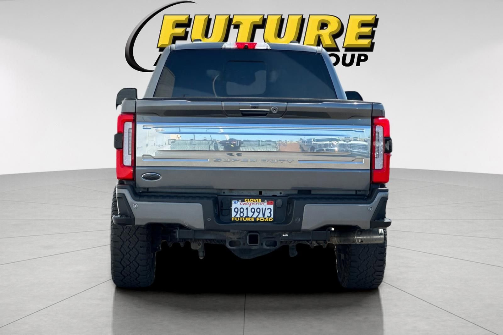 Certified 2023 Ford F250 Platinum AWD/4WD image 4