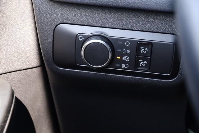 Certified 2025 Ford Escape Active FWD image 20