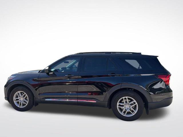 Certified 2025 Ford Explorer Active image 6