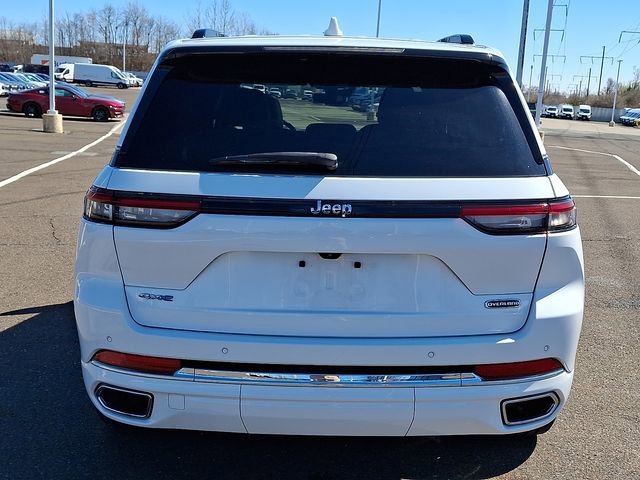 Used 2022 Jeep Grand Cherokee Overland AWD/4WD image 5