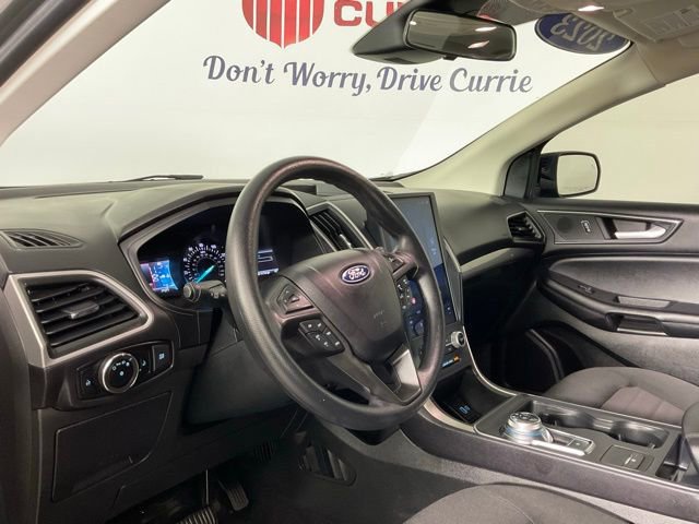 Certified 2023 Ford Edge SE w/ Black Appearance Package image 12