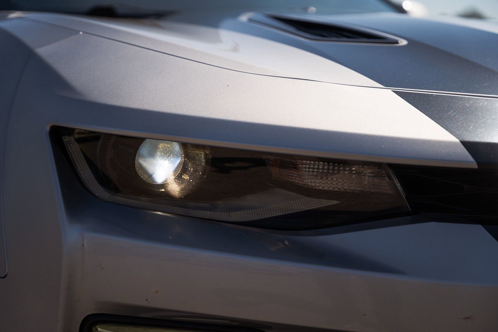 Used 2018 Chevrolet Camaro SS image 17