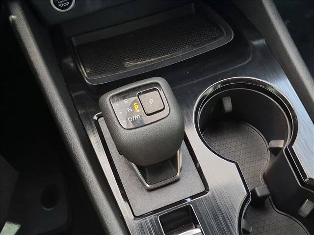 Used 2023 Nissan Rogue SV FWD image 12