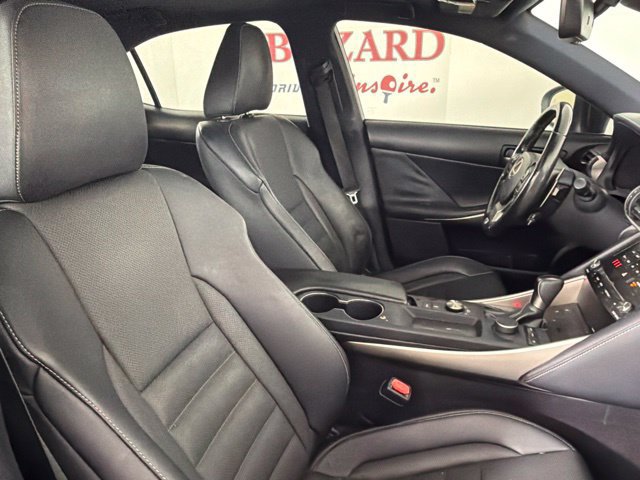 Used 2018 Lexus IS 300 F Sport w/ F Sport Package RWD image 33