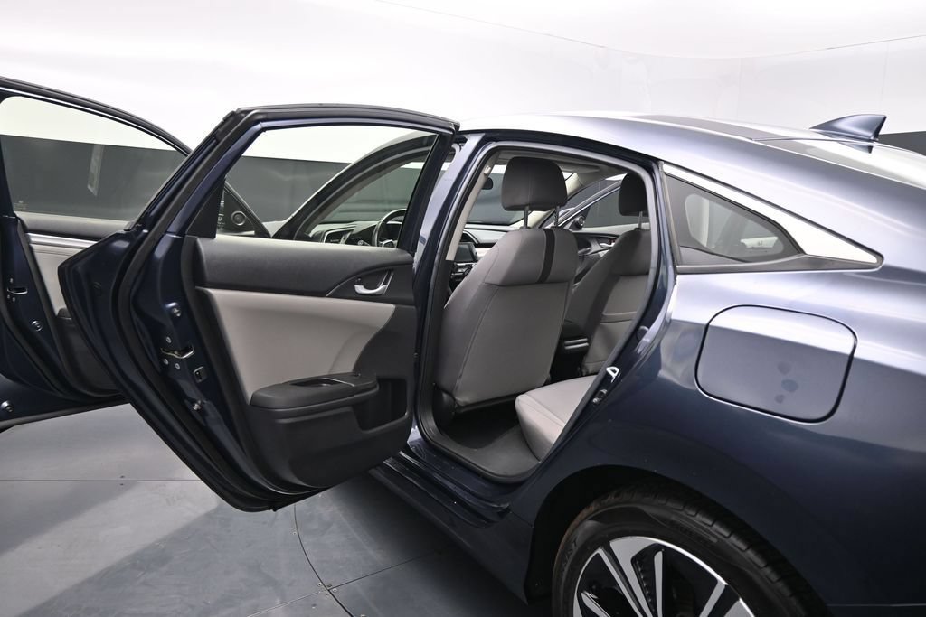 Used 2018 Honda Civic EX-T image 14