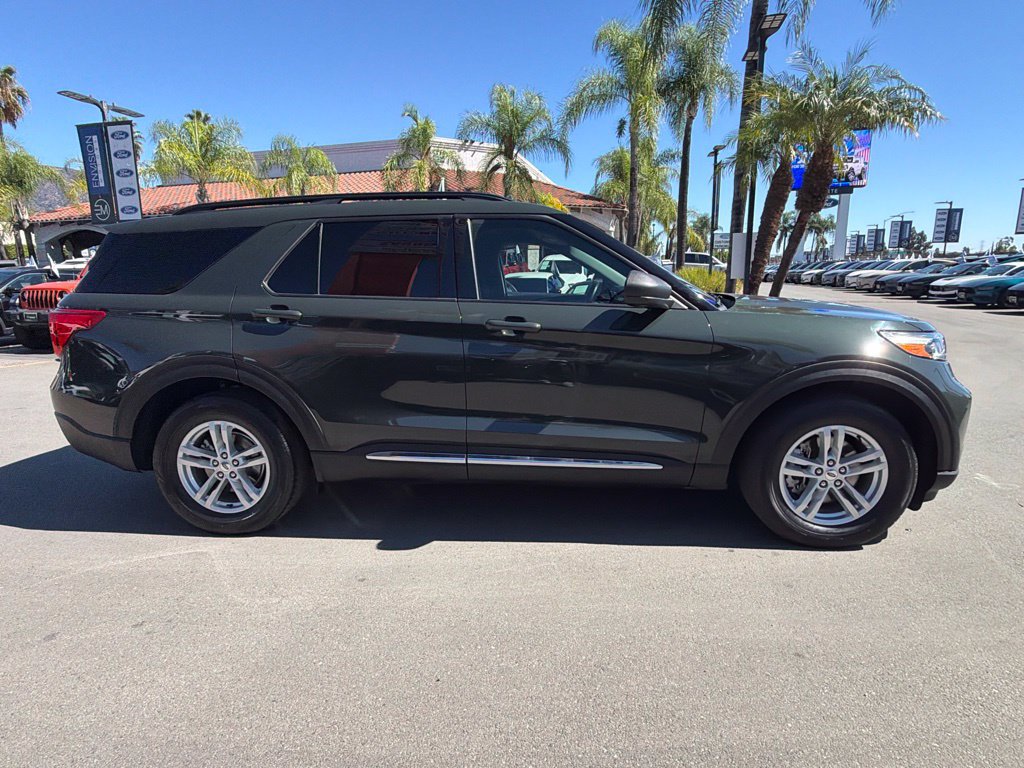 Certified 2023 Ford Explorer XLT RWD image 14