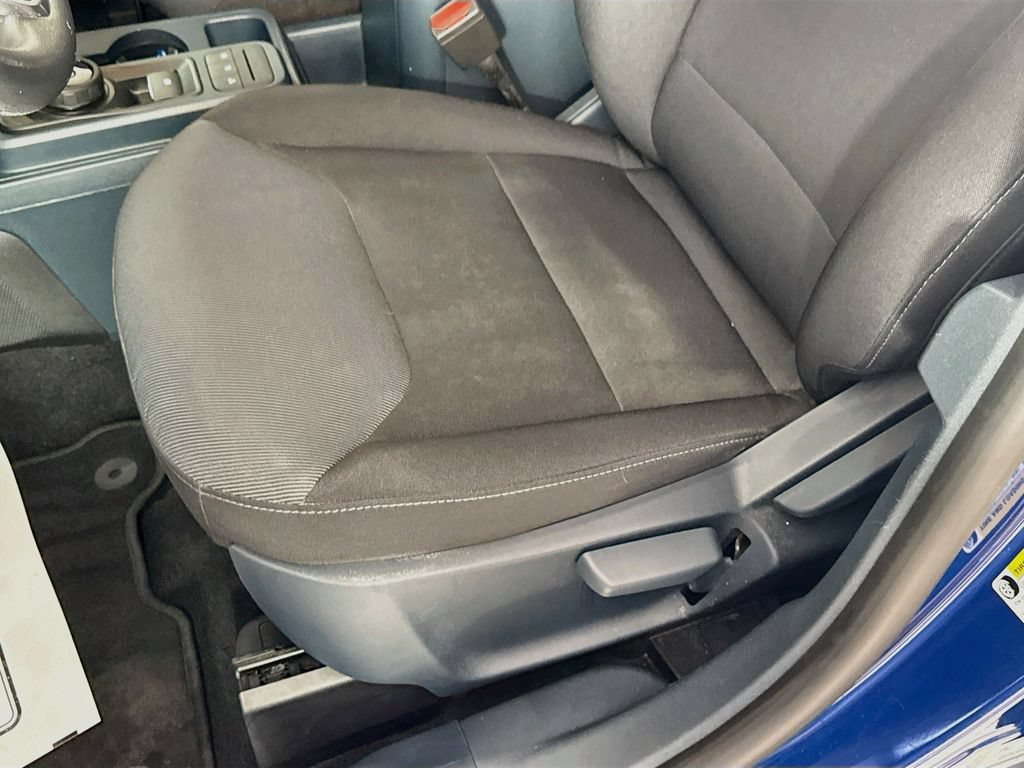 Certified 2023 Ford Maverick XL FWD image 21