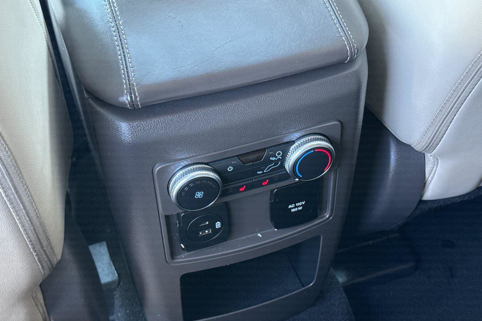 Certified 2021 Ford Explorer Platinum w/ Equipment Group 601A image 32