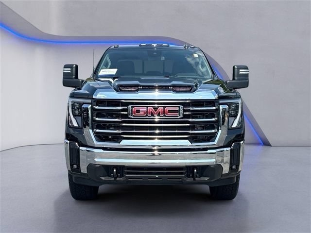 Used 2025 GMC Sierra 2500 SLE w/ Preferred Package AWD/4WD image 6