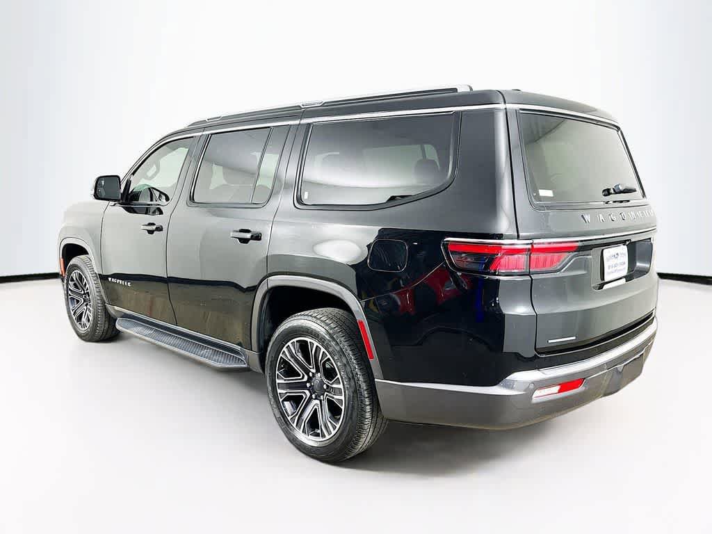 Used 2022 Jeep Wagoneer Series III w/ Flexible Seating Group AWD/4WD image 4