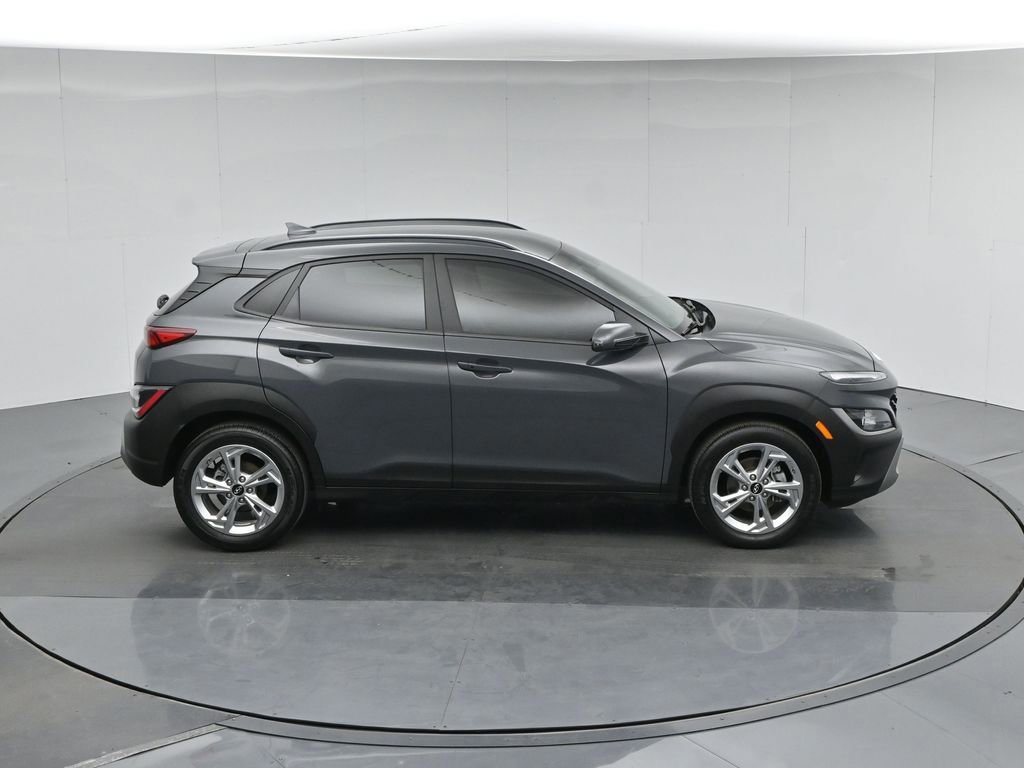 Used 2023 Hyundai Kona SEL image 10