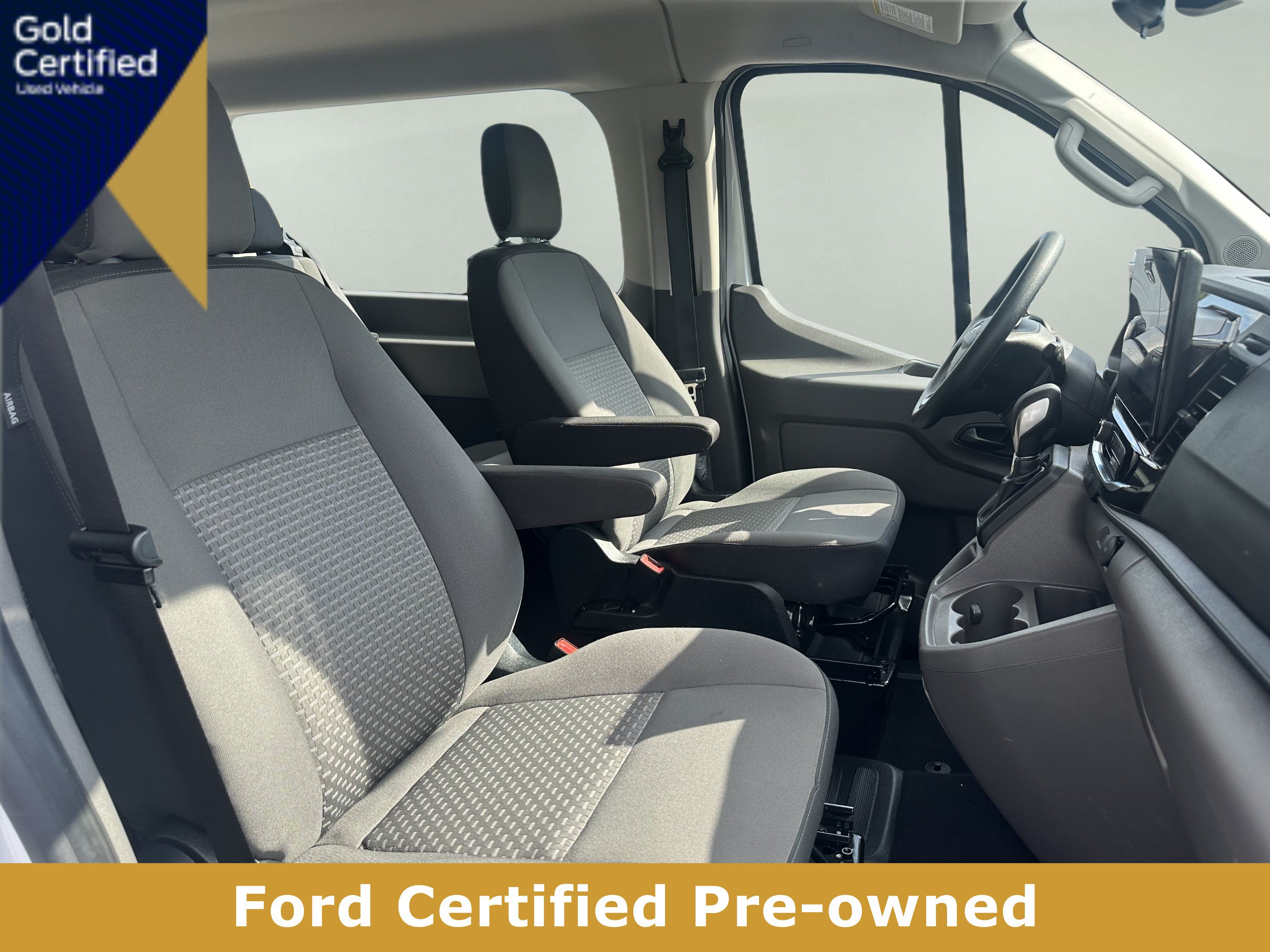 Certified 2025 Ford Transit 350 XLT RWD image 10