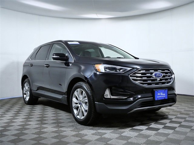 Certified 2019 Ford Edge Titanium w/ Equipment Group 301A image 5
