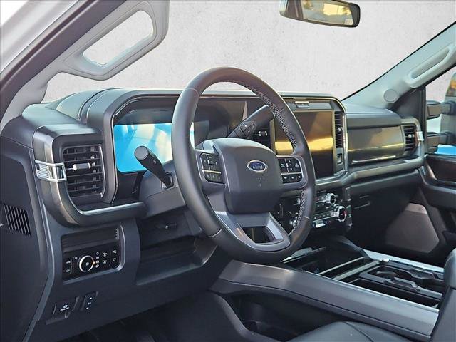 Certified 2025 Ford F250 Lariat AWD/4WD image 9