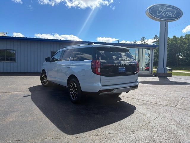 Certified 2025 Ford Expedition Platinum AWD/4WD image 5