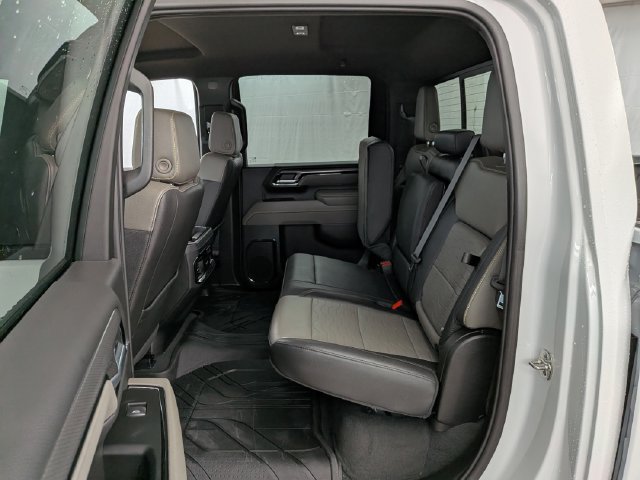 Used 2026 Chevrolet Silverado 2500 ZR2 AWD/4WD image 21