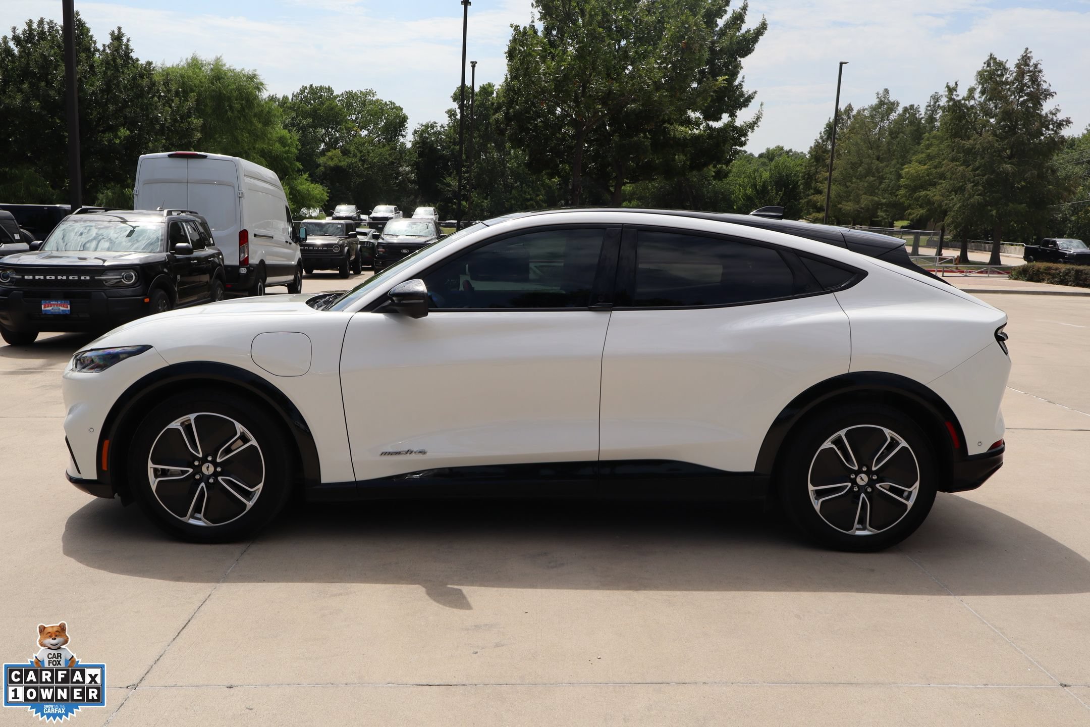 Certified 2023 Ford Mustang Mach-E Premium AWD/4WD image 7