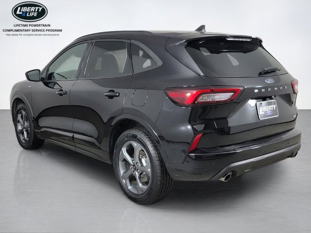 Certified 2023 Ford Escape ST-Line w/ Tech Pack #1 AWD/4WD image 6