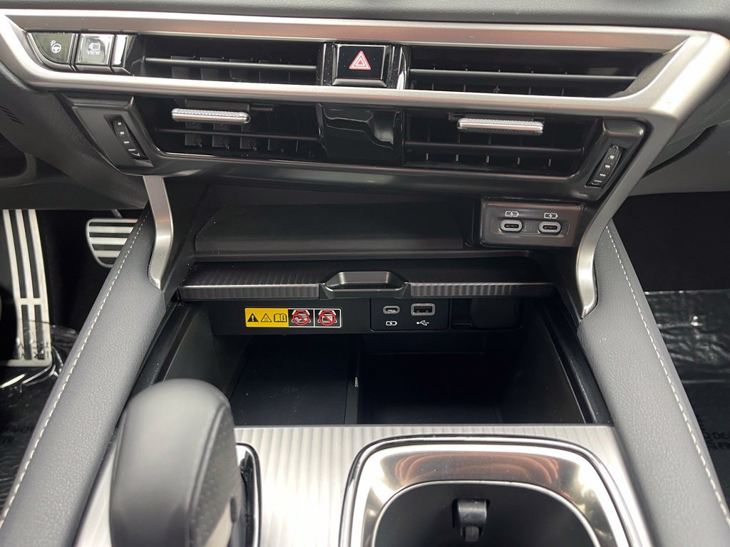Used 2023 Lexus RX 500h F Sport w/ Accessory Package (2T) AWD/4WD image 33