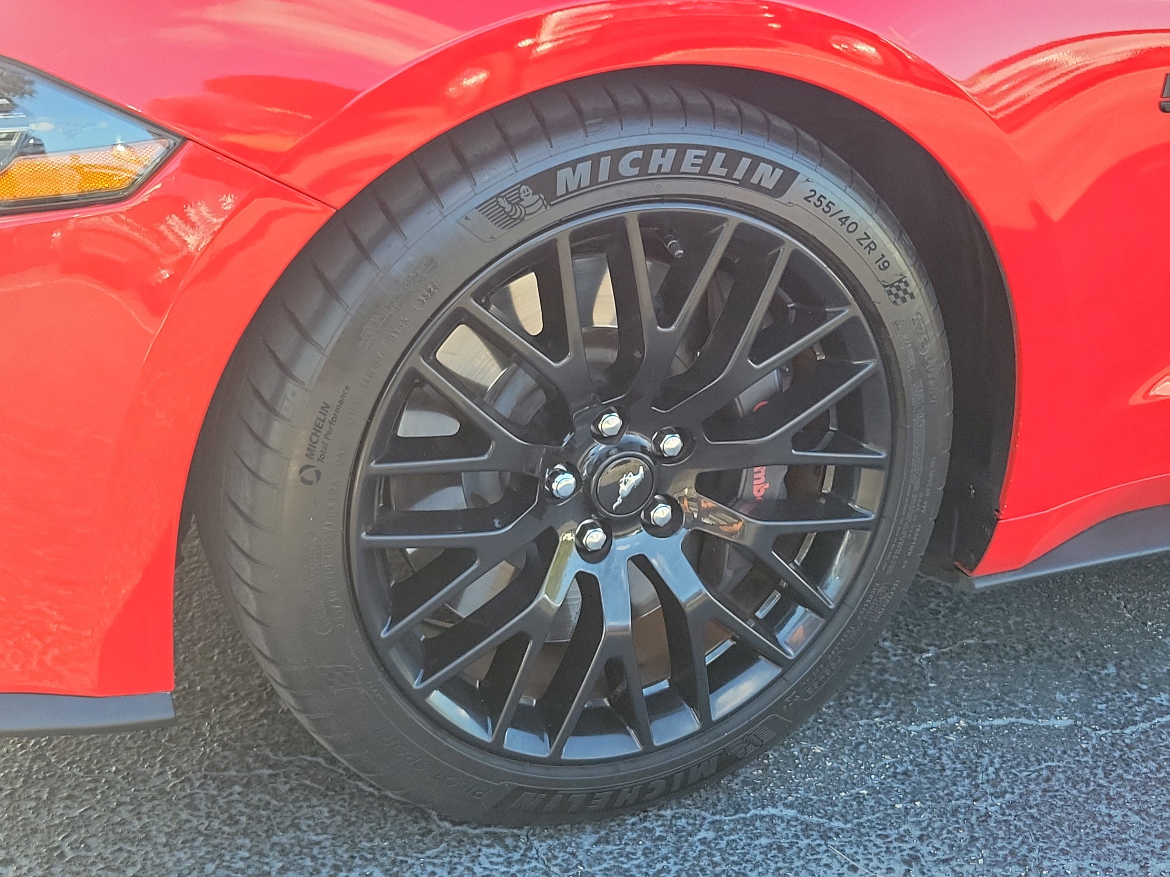 Certified 2021 Ford Mustang GT Premium w/ GT Performance Package image 5