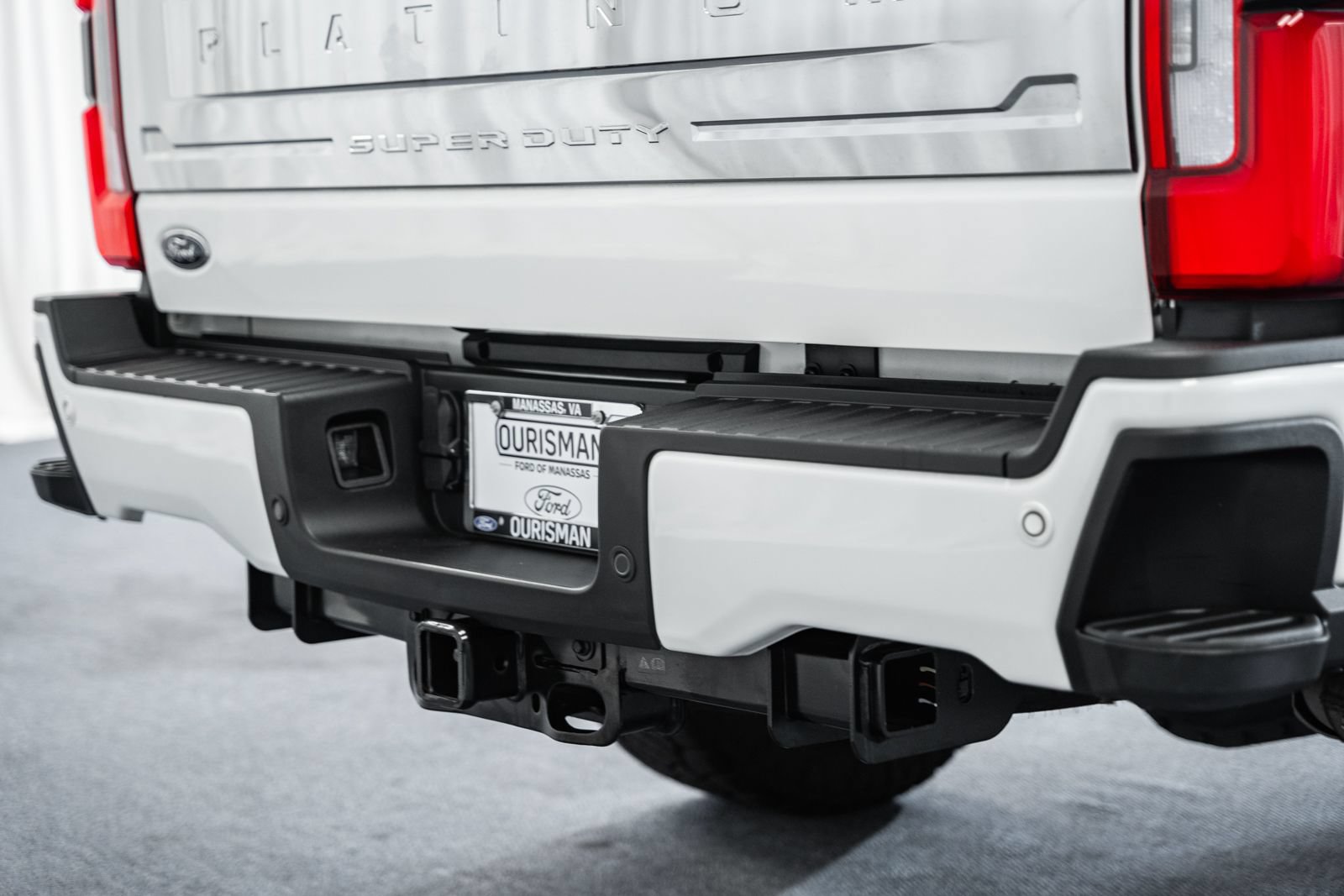 Certified 2024 Ford F250 Platinum AWD/4WD image 10
