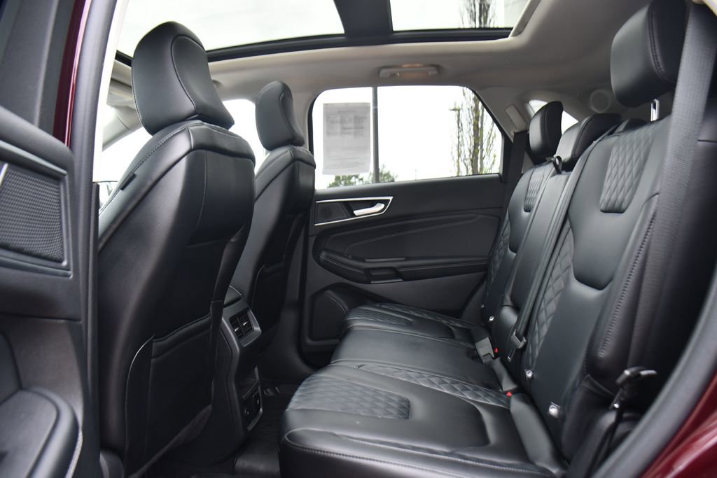 Certified 2023 Ford Edge Titanium w/ Class II Trailer Tow Package AWD/4WD image 18