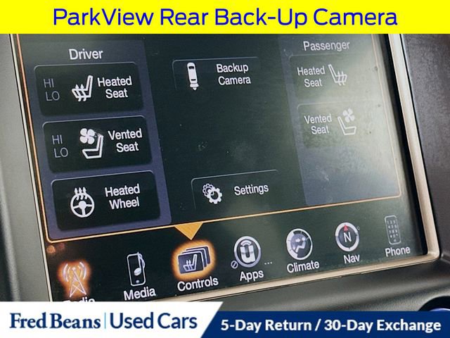 Used 2017 Jeep Grand Cherokee Overland image 25