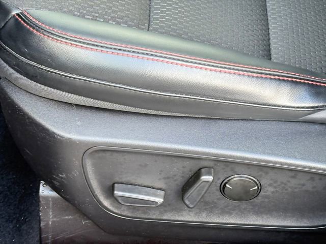 Certified 2024 Ford Escape ST-Line w/ Tech Pack #1 image 7