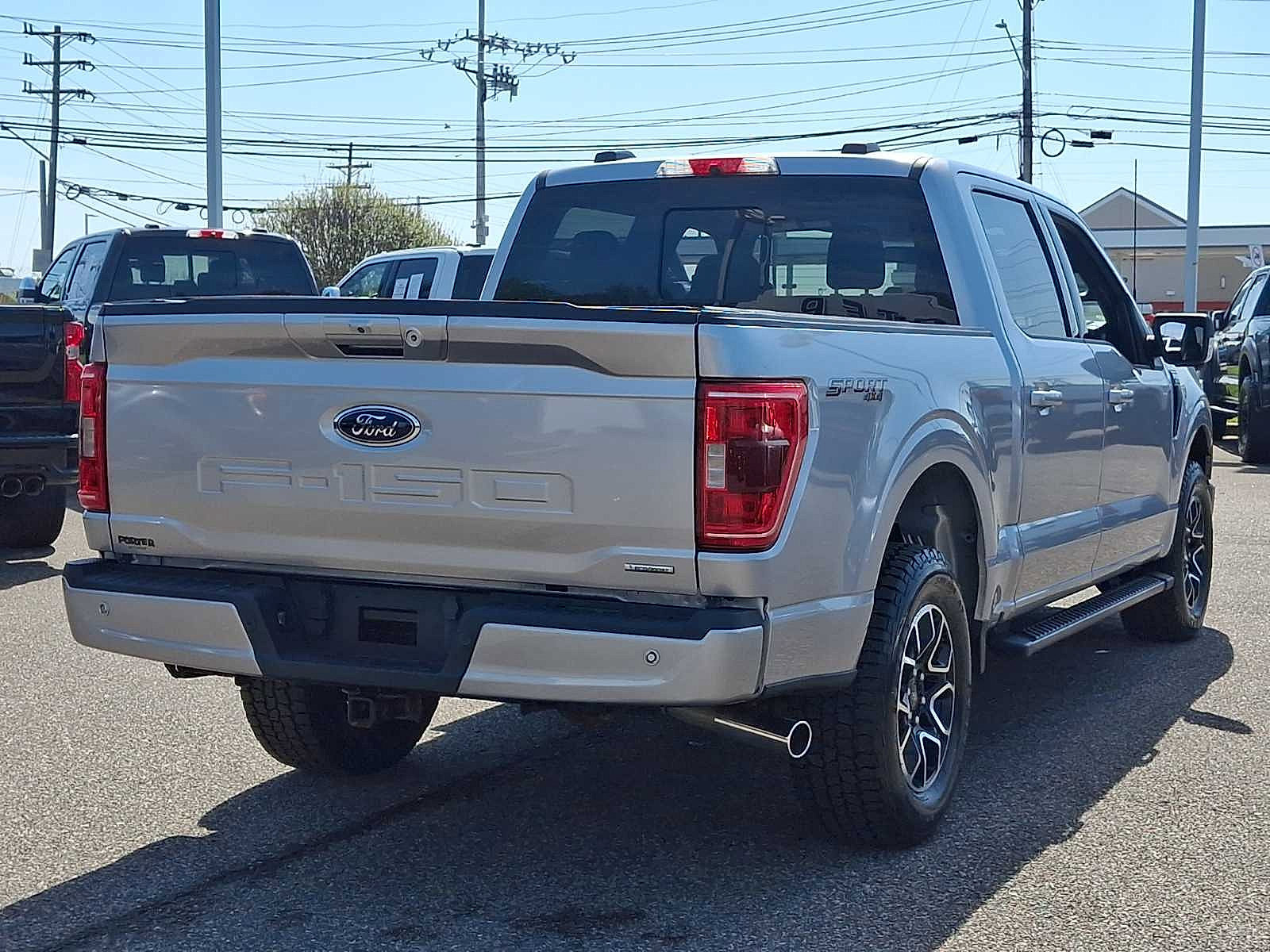 Certified 2022 Ford F150 XLT w/ Equipment Group 302A High image 7