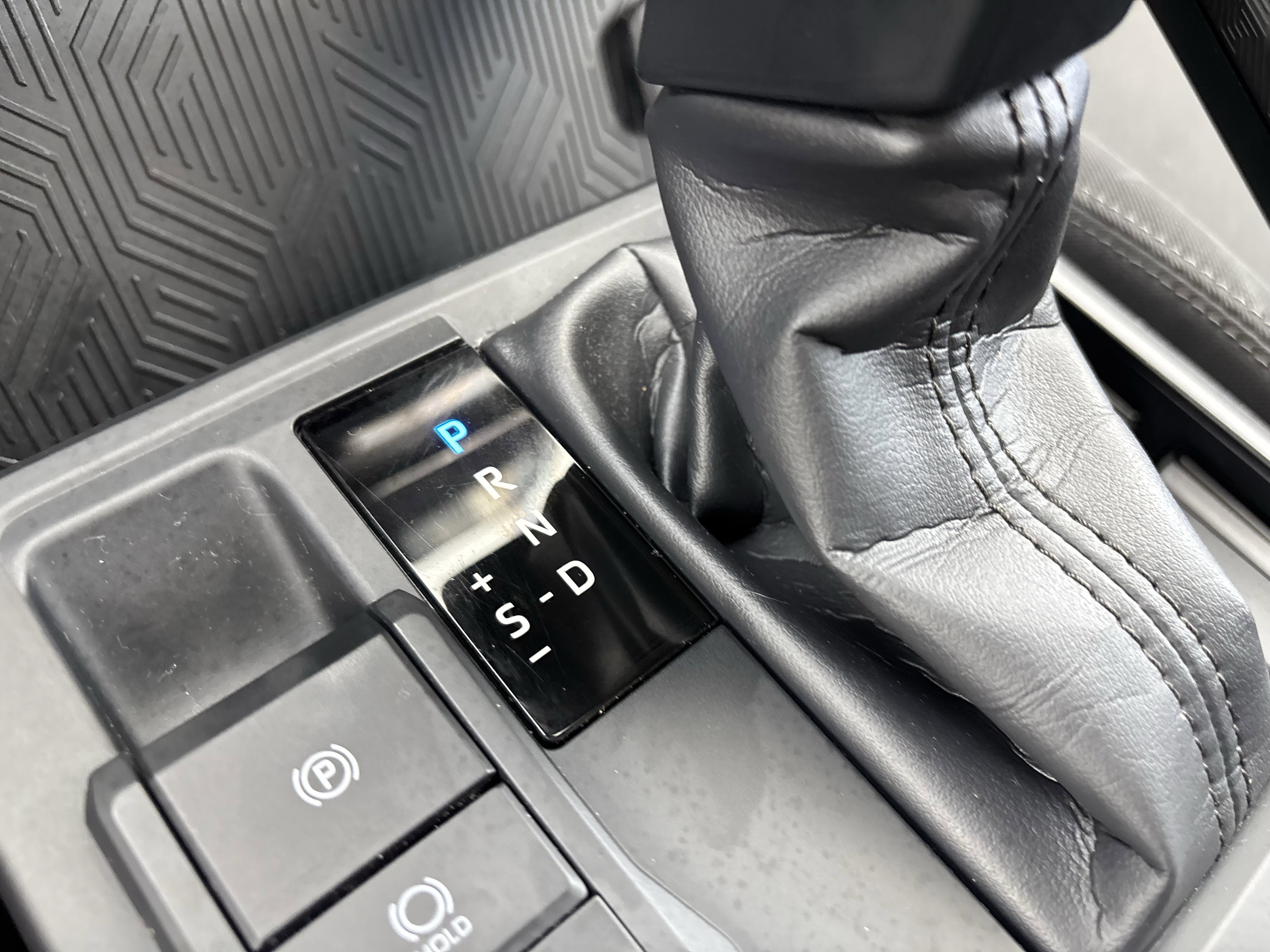 Used 2025 Toyota Tacoma SR RWD image 32