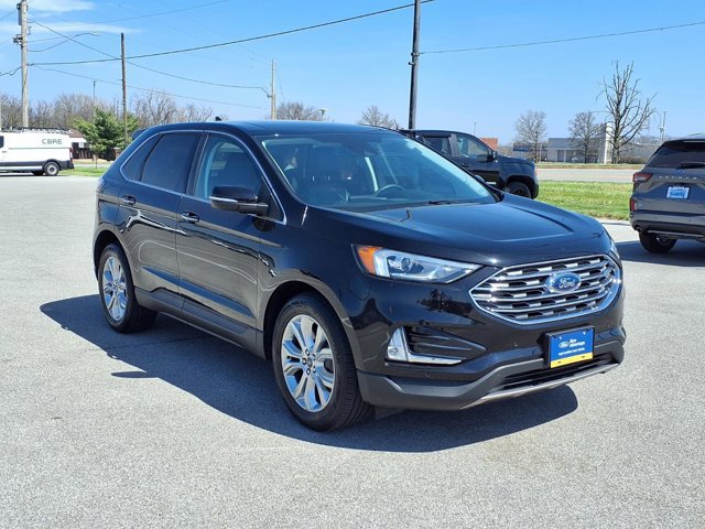Certified 2021 Ford Edge Titanium image 8