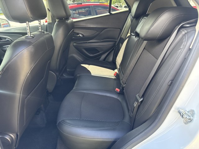 Used 2020 Buick Encore Preferred FWD image 18