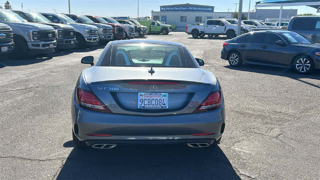 Used 2018 Mercedes-Benz SLC 300 image 4
