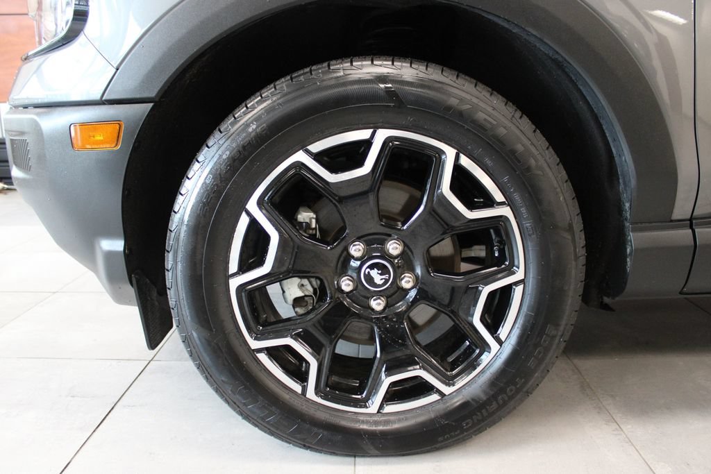 Certified 2025 Ford Bronco Sport Outer Banks AWD/4WD image 8