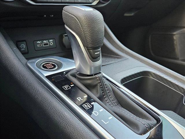 Used 2025 Nissan Sentra SV image 12