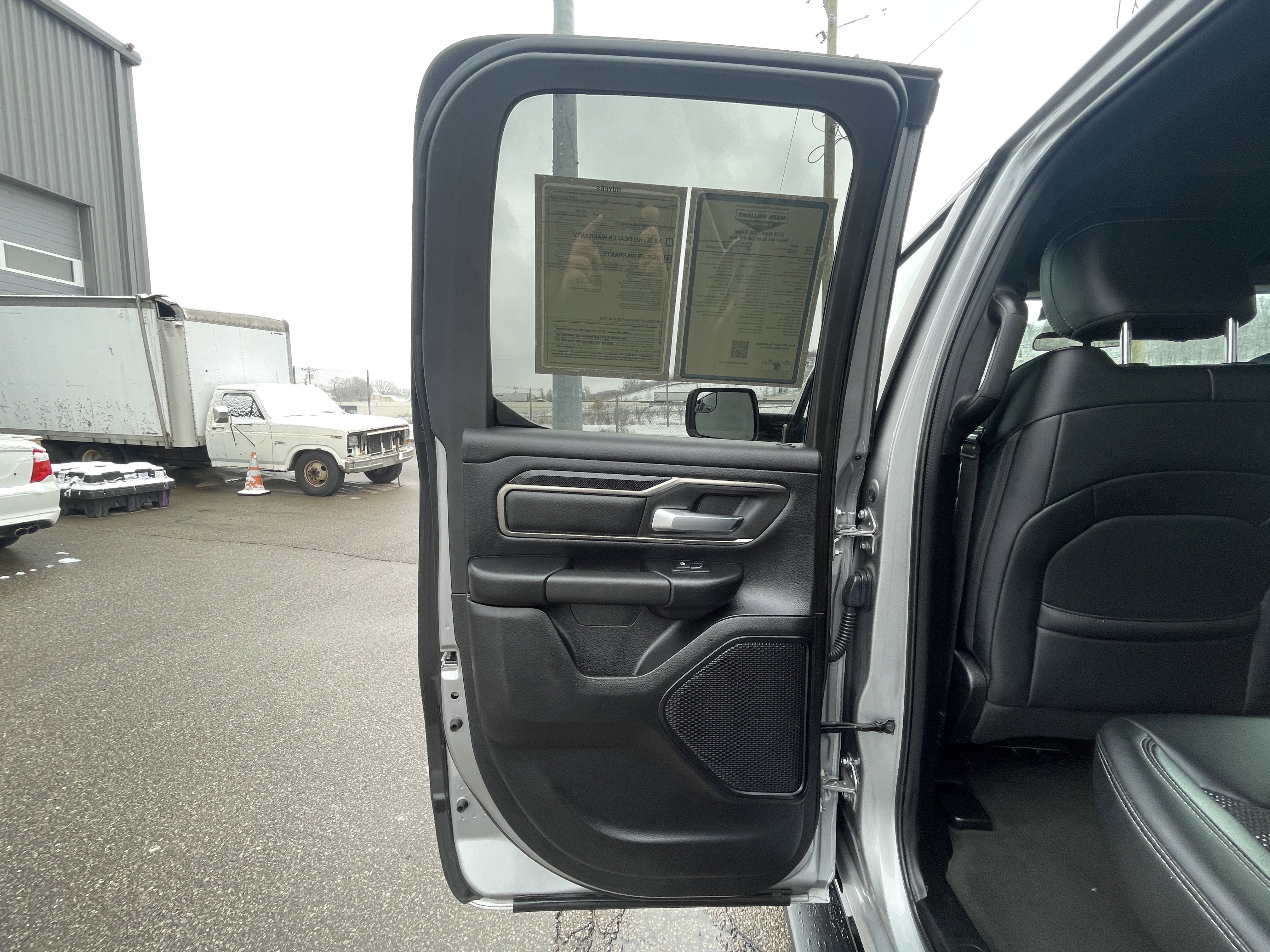 Used 2020 RAM 1500 Rebel image 29