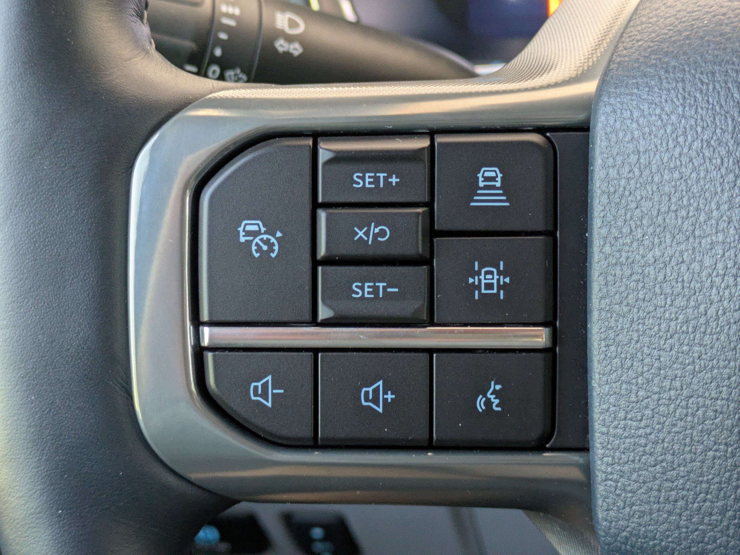 Certified 2023 Ford F150 Limited AWD/4WD image 28