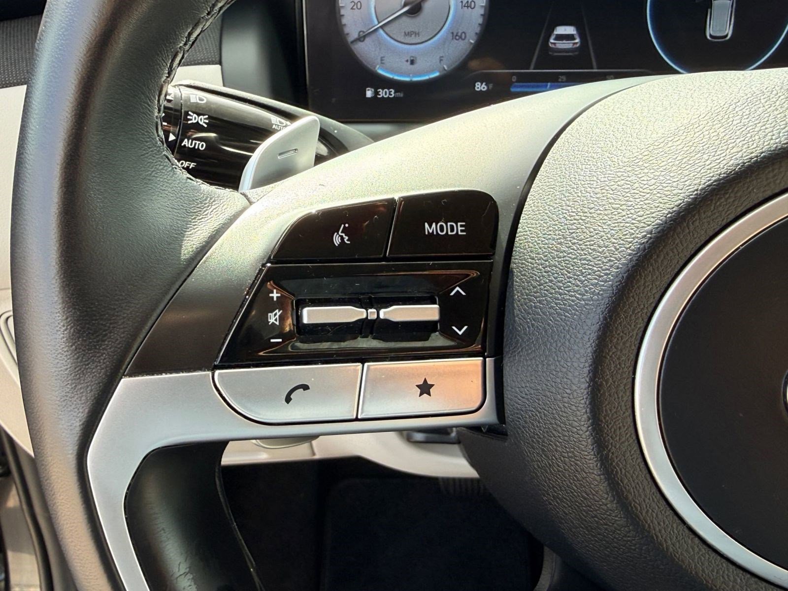 Used 2023 Hyundai Tucson Limited image 18