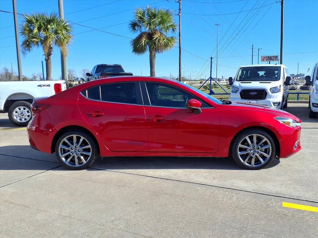 Used 2018 MAZDA MAZDA3 Grand Touring image 8