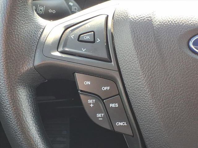 Certified 2022 Ford Edge SE w/ Black Appearance Package image 11