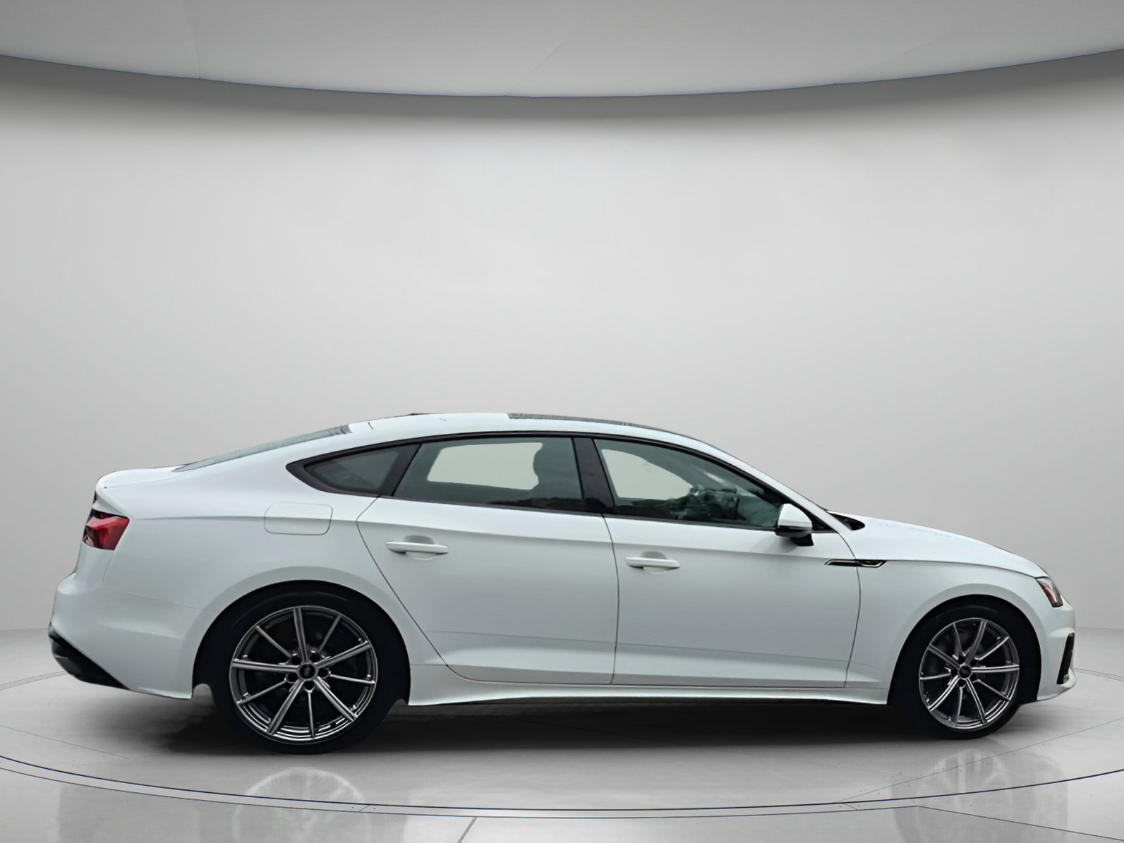 Used 2025 Audi A5 2.0T Premium Plus image 31