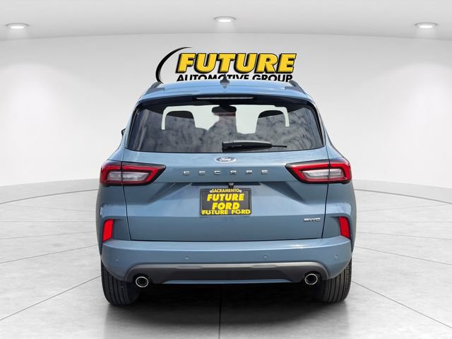 Certified 2023 Ford Escape ST-Line w/ Tech Pack #1 AWD/4WD image 5