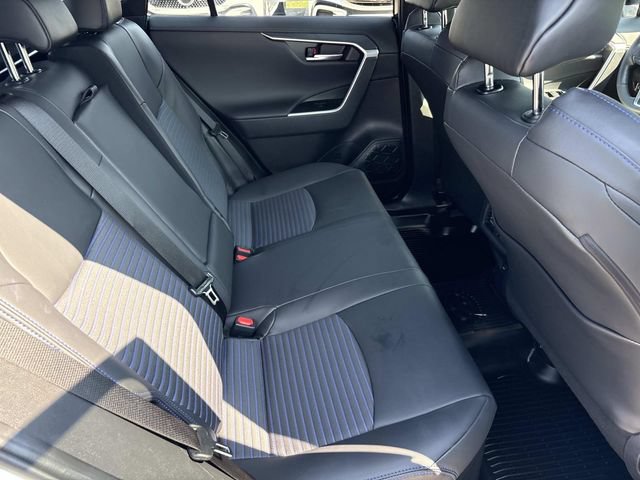 Used 2025 Toyota RAV4 XSE w/ Weather Package AWD/4WD image 19