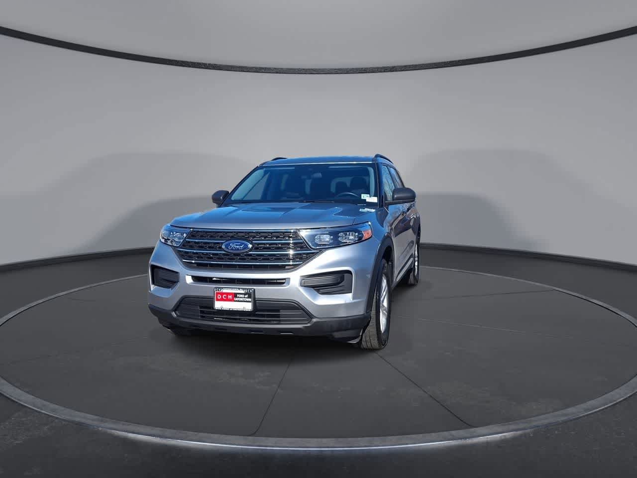 Certified 2023 Ford Explorer XLT AWD/4WD image 3
