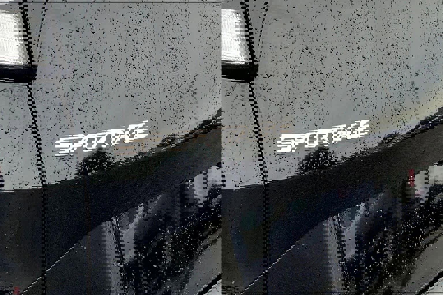 Used 2024 Kia Sportage SX image 10