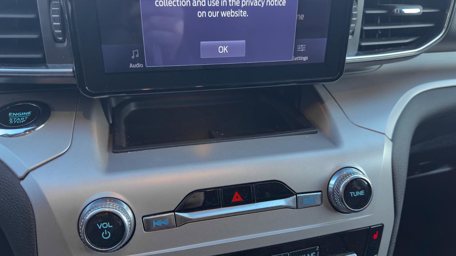 Certified 2023 Ford Explorer XLT w/ Equipment Group 202A image 26