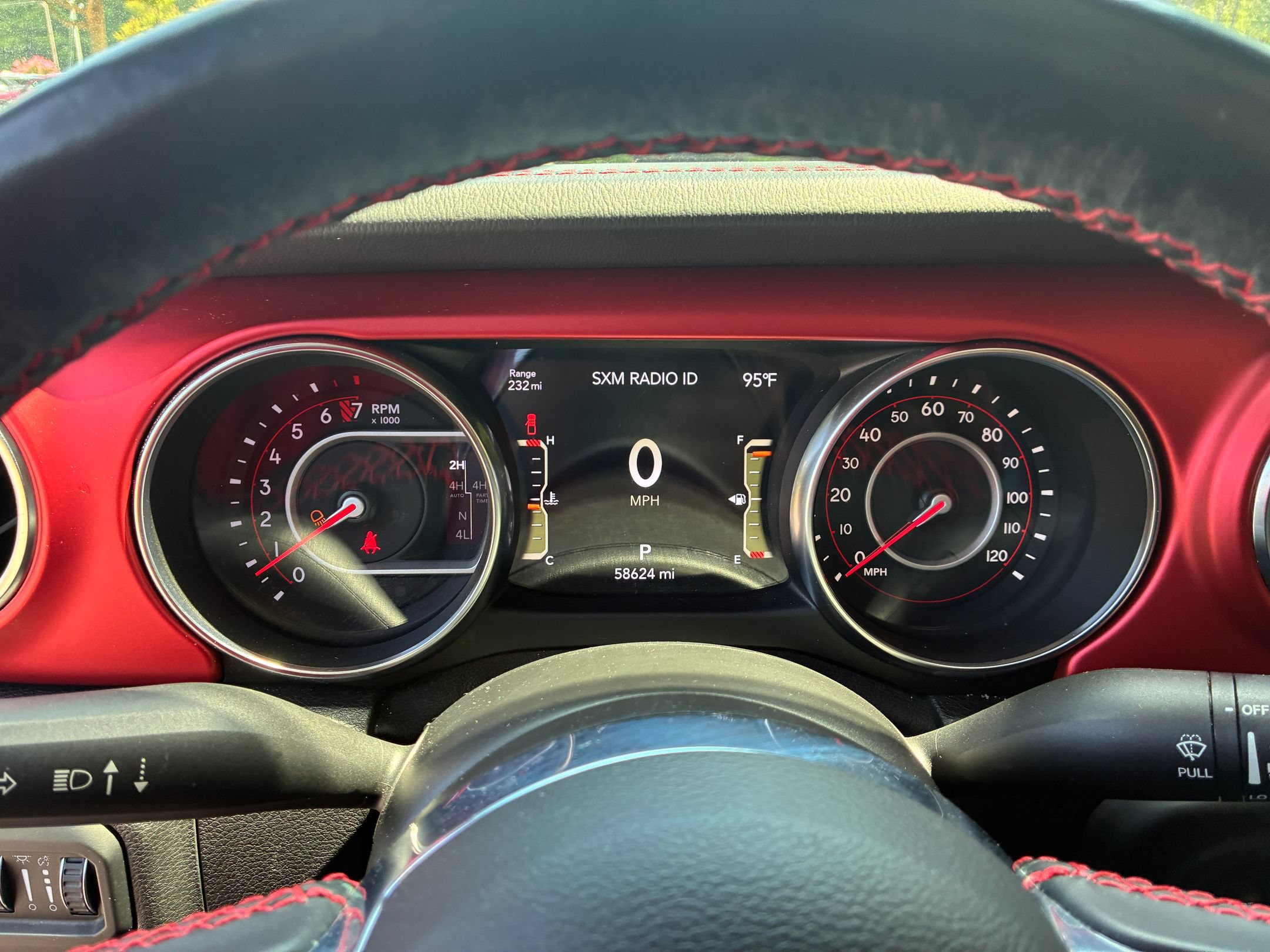 Used 2021 Jeep Gladiator Rubicon AWD/4WD image 19