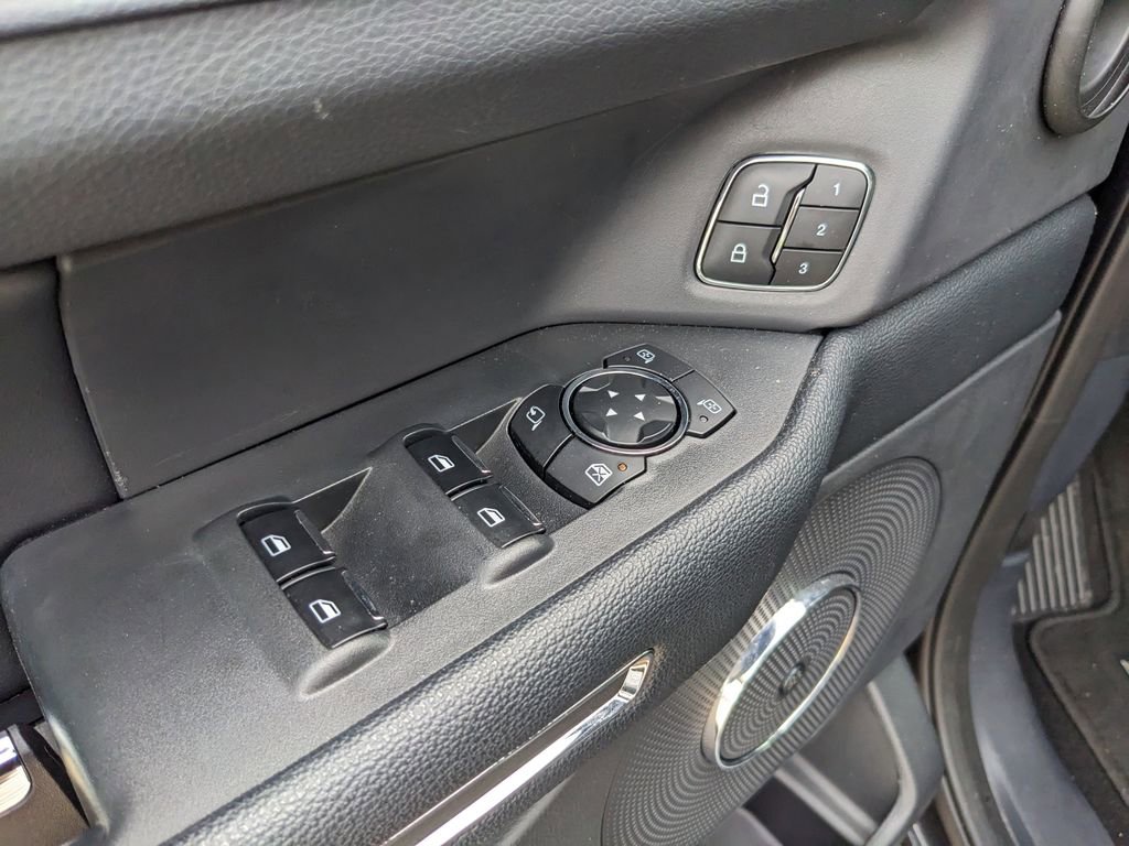 Certified 2024 Ford Expedition Limited image 19