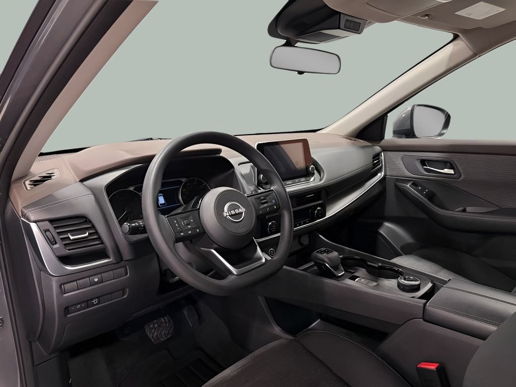 Used 2023 Nissan Rogue SV AWD/4WD image 17
